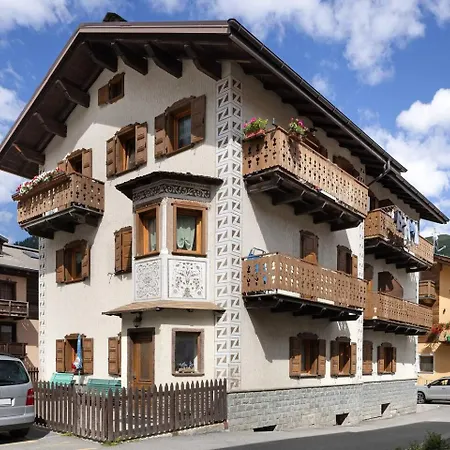 公寓 Mokino Center Myholidaylivigno *